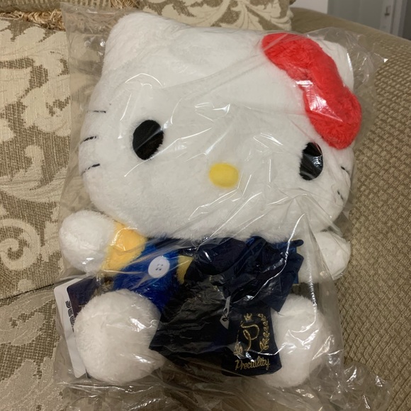 COPY - Fluffy Soft Hello Kitty w/ Velvet Bow Plush - Picture 1 of 3